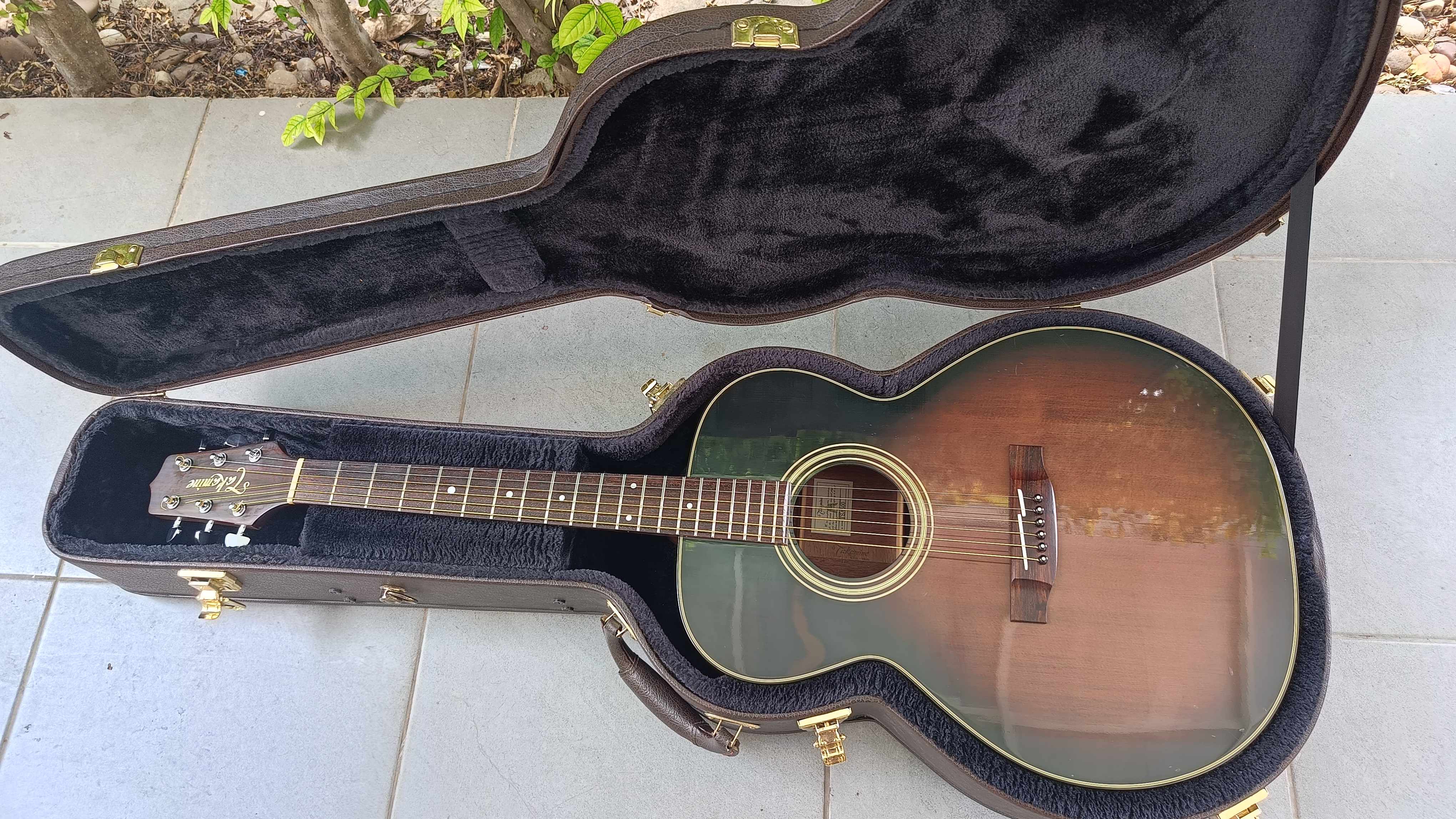 กีตาร์โปร่ง Takamine TSA500 Japan